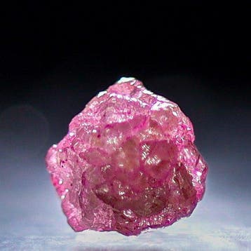 Fancy roze diamant • GEEN VEILINGRESERVE • Superieur &