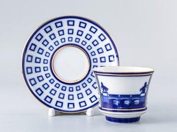 Lomonosov Imperial Porcelain Factory - G.Shulyak - Beker (2)
