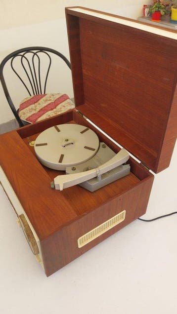 Lesa - Gutex Tourne-disque