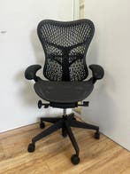 50 + Herman Miller Mirra 2 Full Option Bureaustoelen!, Verzenden, Zwart, Zo goed als nieuw, Bureaustoel
