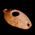 Laat-Romeins / Vroeg-Byzantijns Terracotta olielamp met