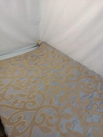 Meubelstof - 500 cm - 140 cm - Lichte cangiante jacquard