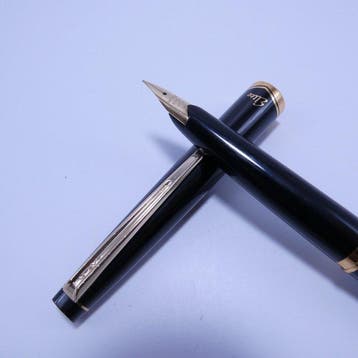 Pilot - Pilot Elite Vintage Fountain Pen – Black & Gold –, Nieuw