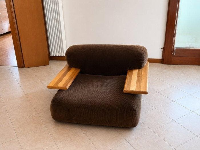 Cassina - Mario Bellini - Fauteuil - plaine - Noyer, Antiquités & Art, Art | Objets design