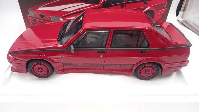 Laudoracing 1:12 - Modelauto - Alfa Romeo 75 1.8i Turbo, Hobby & Loisirs créatifs, Voitures miniatures | 1:5 à 1:12