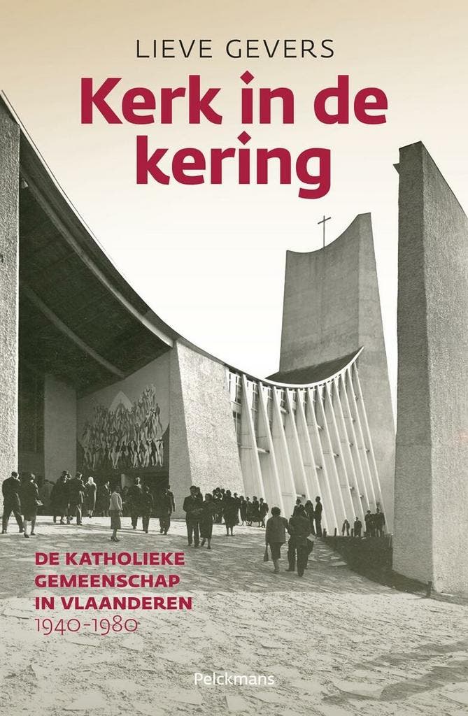 Kerk in de kering 9789028973527 Gevers Lieve, Livres, Politique & Société, Envoi