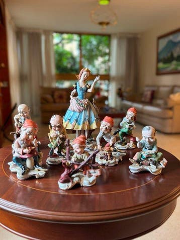 Capodimonte - Figuur - Original Capodimonte Snow white and 7