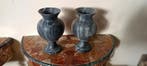 Chapiteau (2) - 1850-1900 - paire de vases en marbre noir