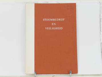 Stoombedrijf en Veiligheid – Technisch vakboek stoominsta., Ophalen of Verzenden, Nieuw