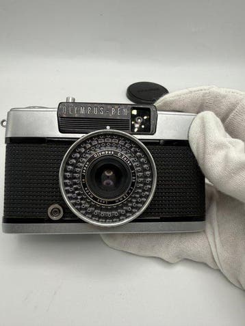 Olympus PEN EE-3 Halfkleinbeeldcamera