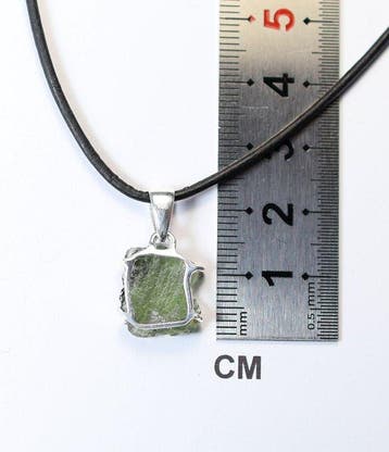 Moldaviet Hanger / nieuw - 1.76 g - (1)