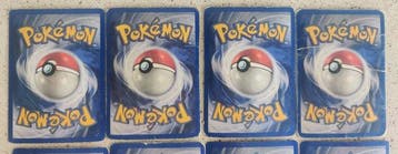 Pokémon - 8 Bulk kaarten - Poliwrath, Gyarados, Vaporeon,