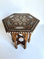 Tafel - Hout, Been, Schelp - Een Taracea-ingelegde