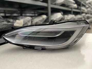 TESLA MODEL S LIFT FULL LED KOPLAMP LINKS 1053574-00-E, Verzenden, Gebruikt, Overige automerken