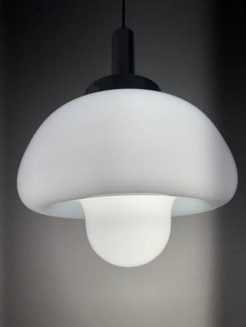 Lampe à suspendre - bâton fungo - verre opalin, Antiquités & Art