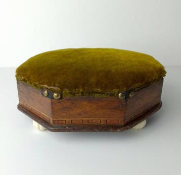 Repose-pied - Tunbridge Ware anglais - fin du XIXe siècle -, Antiquités & Art