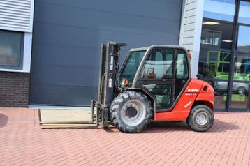 Veiling: Ruw-terreinheftruck Manitou MH25-4 T Buggy Diesel 4, Ophalen