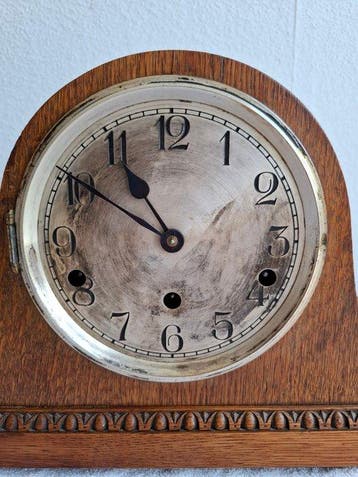 pendule de cheminée - Kienzle - Art déco - Chêne - 1930-1940