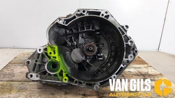 Versnellingsbak Opel Corsa O216403, Nieuw