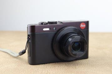 Leica C-lux typ 112 Dark Red Digitale compact camera, Verzamelen
