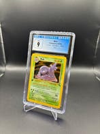 Pokémon - 1 Graded card - Muk 13/62 Première édition, Holo -