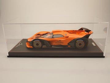 MCM 1:18 - Modelauto - Bugatti Bolide - Oranje / Carbon -, Nieuw