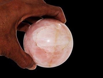 Grote edelstenenbal van 1,37 kg met roze rozenkwarts en