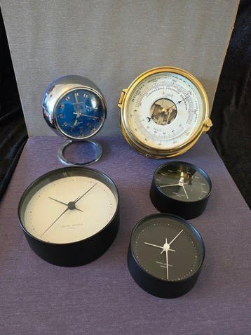 Klok (5) - Georg Jensen and More - Metaal, Plastic, Messing