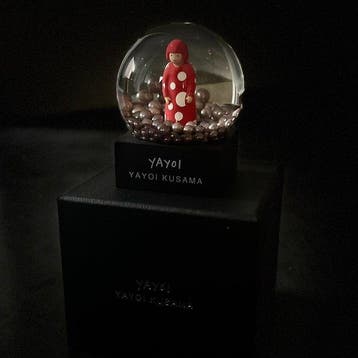Yayoi Kusama (1929-2026) (after) - Snow Globe Dome YAYOI