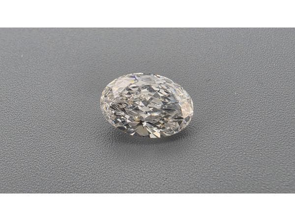 Veiling - Diamant oval 1.20 crt ( IGI gecertificeerd ), Handtassen en Accessoires, Edelstenen
