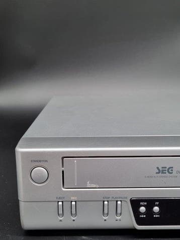 SEG DVRC 700 – DVD-Recorder & VHS-Videorecorder Kombigerät –