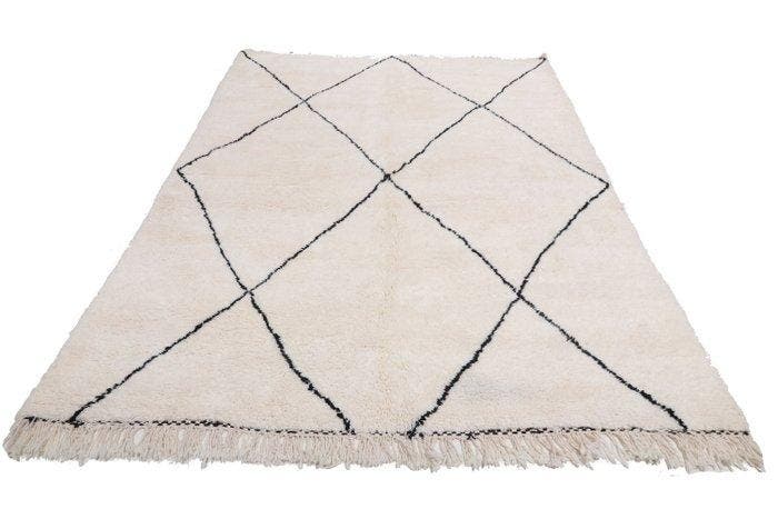 Rare, authentique et neuf berbère marocain - Beni Ourain,, Huis en Inrichting, Stoffering | Tapijten en Vloerkleden