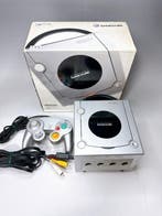 Nintendo - Nintendo GameCube Silver Console Boxed Set, Games en Spelcomputers, Nieuw
