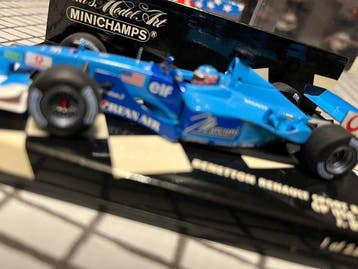 Minichamps 1:43 - Voiture de course miniature - Benetton