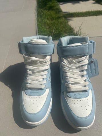 Off White - Sneakers - Maat: EU 39, Nieuw