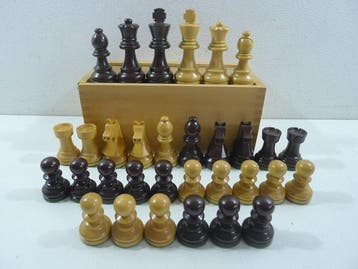 Exceptionnel Jeu déchecs Smir de France plombé et feutré