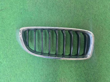 Calandre droite BMW 4-Series F32 F33 F36, Ophalen, Utilisé, Droite, BMW