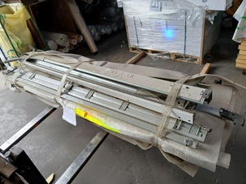 Sectionale poort LPU-40, Nieuw