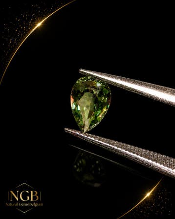Natural Green Apatite - pear faceted - 0.413 ct - loose gems, Bijoux, Sacs & Beauté, Accessoires Autre, Verzenden