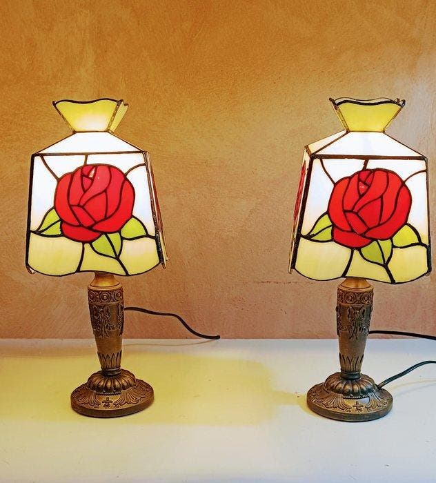 Lampe de table (2) - style Tiffany - Vitrail, Antiek en Kunst, Curiosa en Brocante