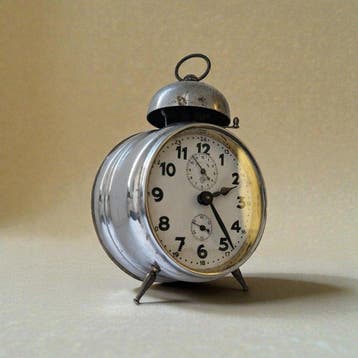 Wekker - Junghans - Industrial Metaal, Messing, Emaille -