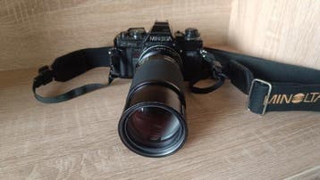 Minolta, Tamron X-700 + 3.8-4/80-210mm CF Tele-Macro |