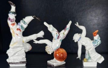 Meissen - Beeldje - Peter Strang Acrobat Performers - Set of
