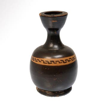 Oud-Grieks Terracotta Gedrongen lekythos met