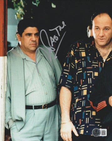 The Sopranos - Signed by Vincent Pastore (+) (Salvatore), Nieuw