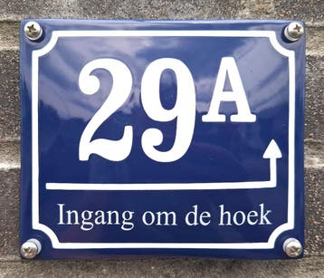 Huisnummer met naam en pijl 14x12 cm, Verzenden, Nieuw