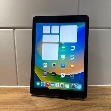 Apple iPad (5th Generation) 128GB Wifi - Mobiele telefoon