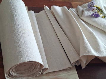 Prachtige rol oud hennep - 8,5 meter - Textiel - 850 cm - 72
