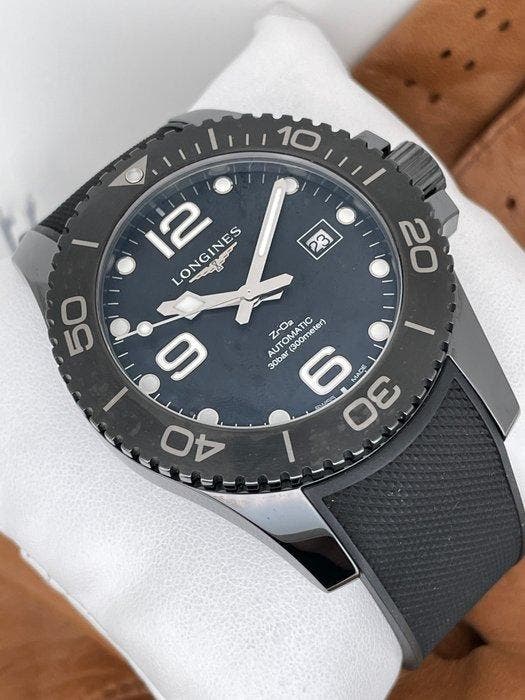 Longines - HydroConquest Ceramic 43 mm ZrO2 Full Black, Handtassen en Accessoires, Horloges | Heren