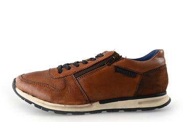 Bugatti Sneakers in maat 43 Cognac, Kleding | Heren, Schoenen, Bugatti, Overige kleuren, Verzenden, Zo goed als nieuw
